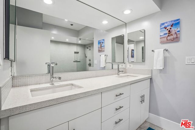2930 Neilson Way 505, Santa Monica, CA 90405