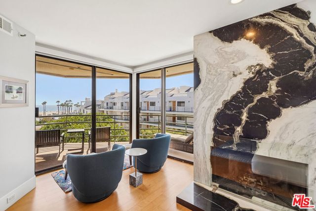 2930 Neilson Way 505, Santa Monica, CA 90405