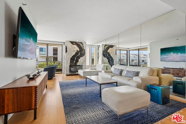 2930 Neilson Way 505, Santa Monica, CA 90405
