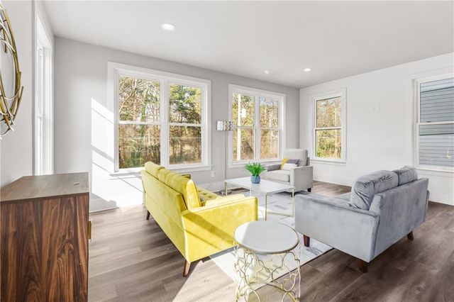 97 Fairfield NW Place, Atlanta, GA 30314