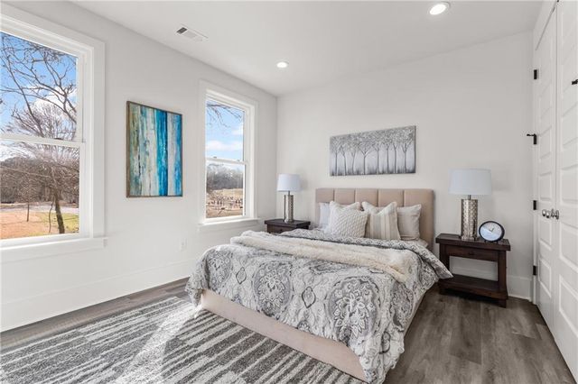 97 Fairfield NW Place, Atlanta, GA 30314