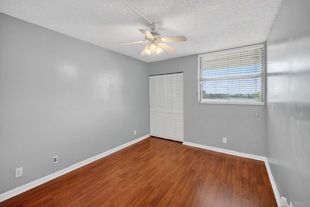 115 Lake Emerald Drive 403, Oakland Park, FL 33309
