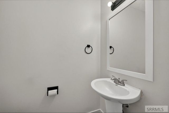 254 S Ammon Road, Idaho Falls, ID 83403