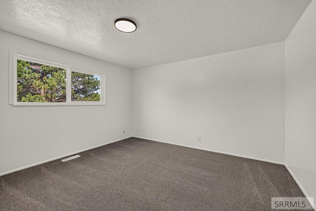 254 S Ammon Road, Idaho Falls, ID 83403