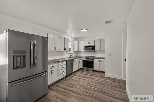254 S Ammon Road, Idaho Falls, ID 83403