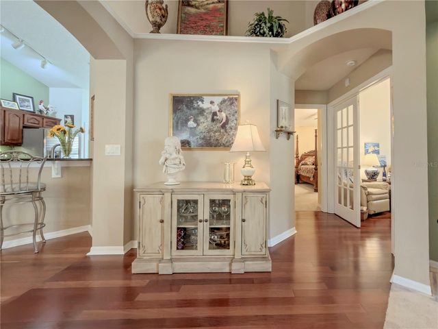 583 LISA KAREN CIRCLE, Apopka, FL 32712