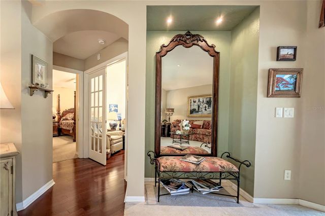 583 LISA KAREN CIRCLE, Apopka, FL 32712