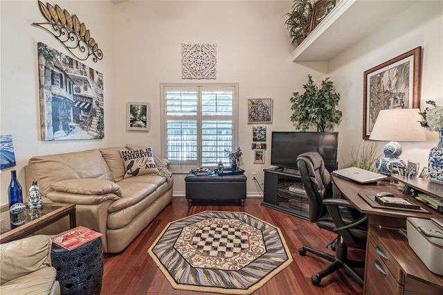 583 LISA KAREN CIRCLE, Apopka, FL 32712