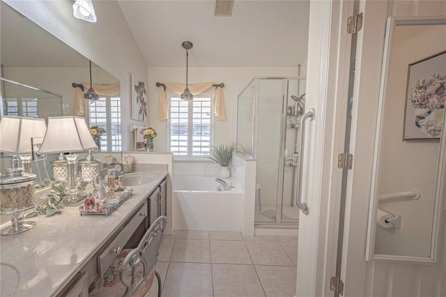 583 LISA KAREN CIRCLE, Apopka, FL 32712