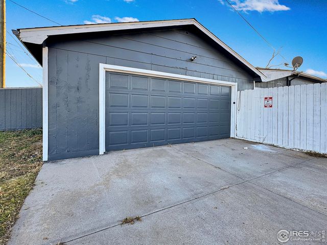 430 N 7th Ave, Sterling, CO 80751