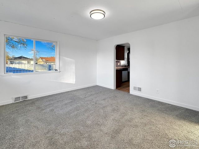 430 N 7th Ave, Sterling, CO 80751