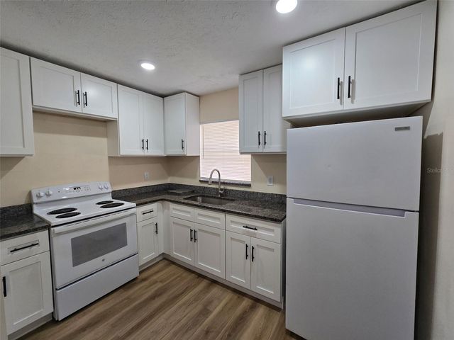 10405 N ARDEN AVENUE A, Tampa, FL 33612