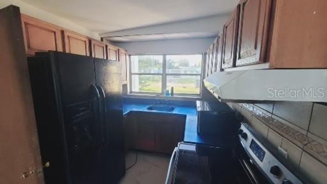 1319 HILLCREST DRIVE, Daytona Beach, FL 32114