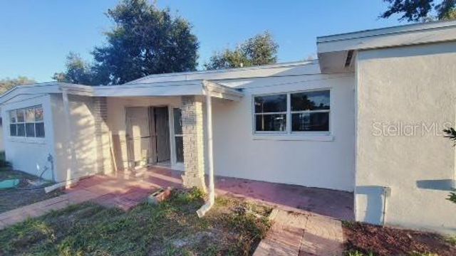 1319 HILLCREST DRIVE, Daytona Beach, FL 32114