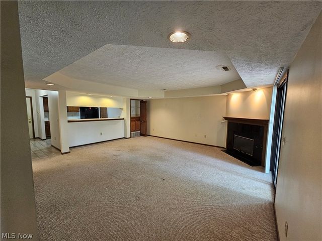 8605 Scenicview Drive 203, Broadview Heights, OH 44147