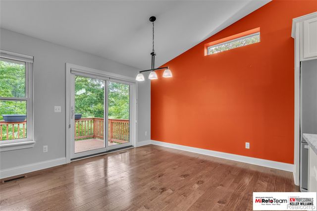 1909 Egret Pointe, Genoa Township, MI 48843