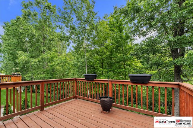 1909 Egret Pointe, Genoa Township, MI 48843