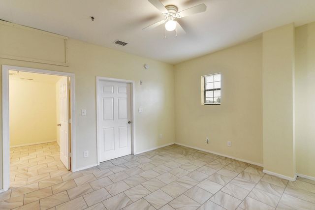 420 N Pleasant Valley RD 205, Austin, TX 78702