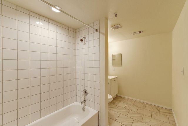 420 N Pleasant Valley RD 205, Austin, TX 78702