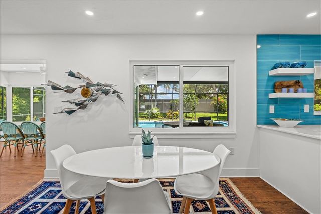 2587 RINGLING BOULEVARD, Sarasota, FL 34237