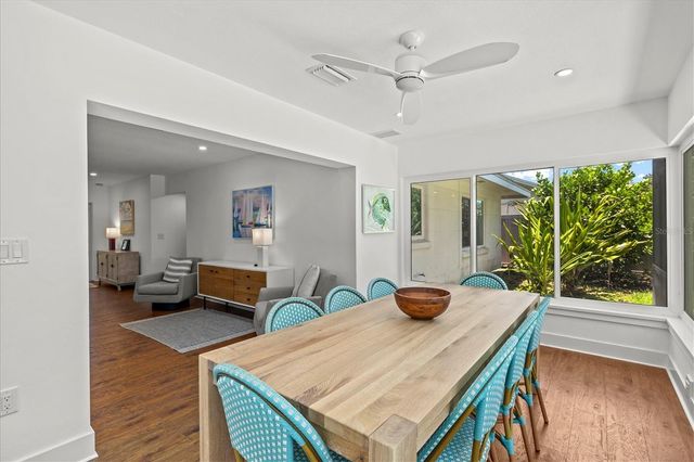 2587 RINGLING BOULEVARD, Sarasota, FL 34237