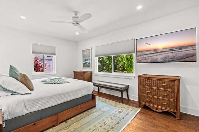 2587 RINGLING BOULEVARD, Sarasota, FL 34237