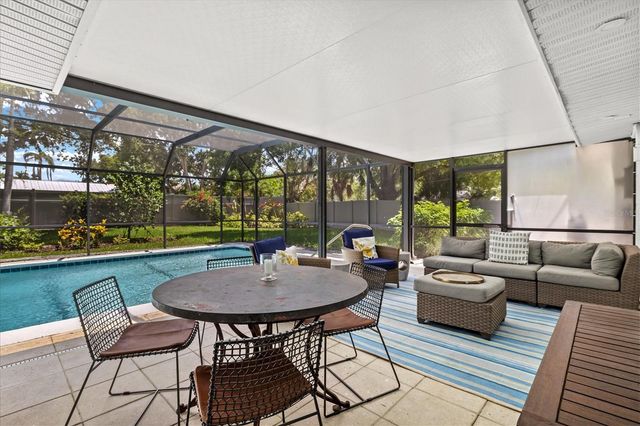 2587 RINGLING BOULEVARD, Sarasota, FL 34237