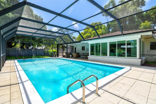 2587 RINGLING BOULEVARD, Sarasota, FL 34237