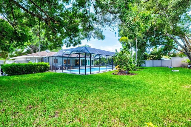 2587 RINGLING BOULEVARD, Sarasota, FL 34237