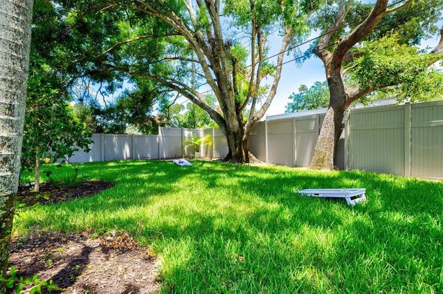 2587 RINGLING BOULEVARD, Sarasota, FL 34237