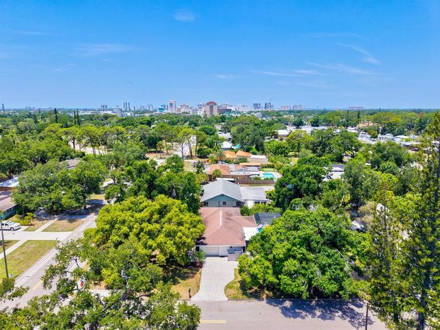 2587 RINGLING BOULEVARD, Sarasota, FL 34237