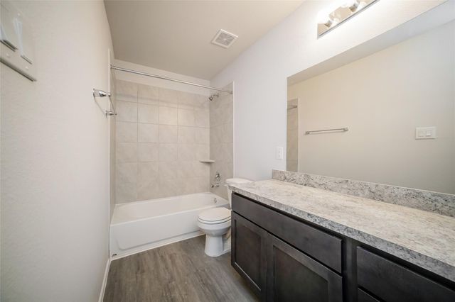 416 Brushback Drive, Huntsville, TX 77320