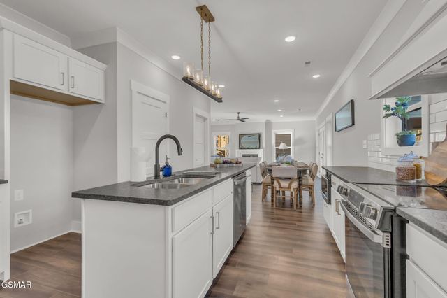 7156 Gentle Rain Road, Knoxville, TN 37920