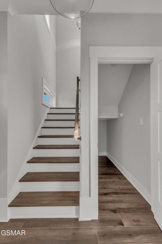 7156 Gentle Rain Road, Knoxville, TN 37920