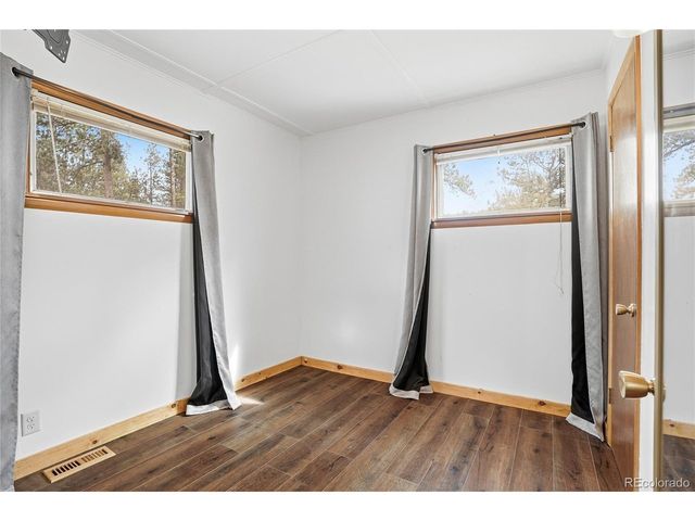 134 Aspen Dr, Lyons, CO 80540