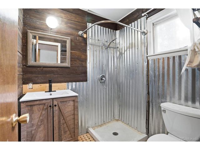 134 Aspen Dr, Lyons, CO 80540