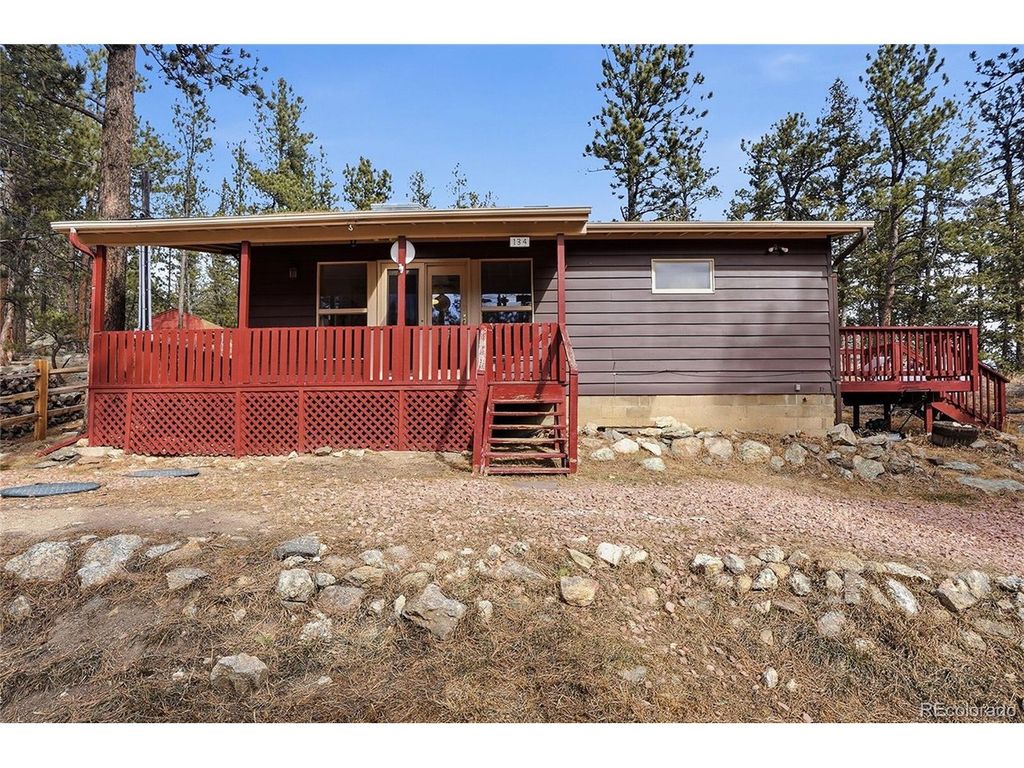134 Aspen Dr, Lyons, CO 80540