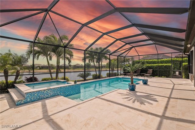 9476 Livorno CT, Naples, FL 34119