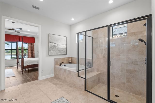 9476 Livorno CT, Naples, FL 34119