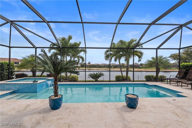 9476 Livorno CT, Naples, FL 34119