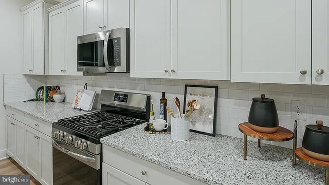 10505 COSMOS CT, La Plata, MD 20646