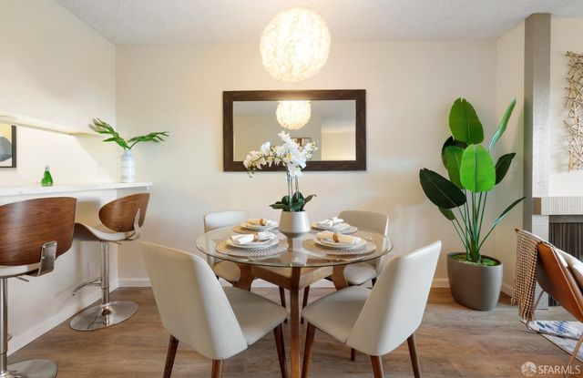 15 Red Rock Way N207, San Francisco, CA 94131