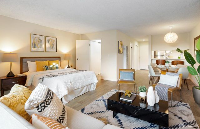 15 Red Rock Way N207, San Francisco, CA 94131