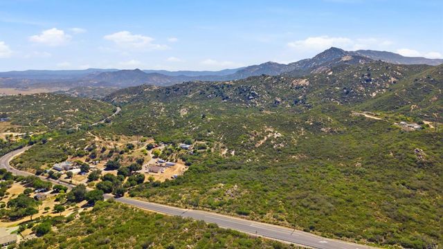12777 Wildcat Canyon Road, Lakeside, CA 92040