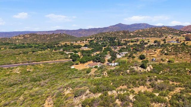 12777 Wildcat Canyon Road, Lakeside, CA 92040