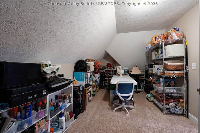 305 Wynterhall Lane, South Charleston, WV 25309