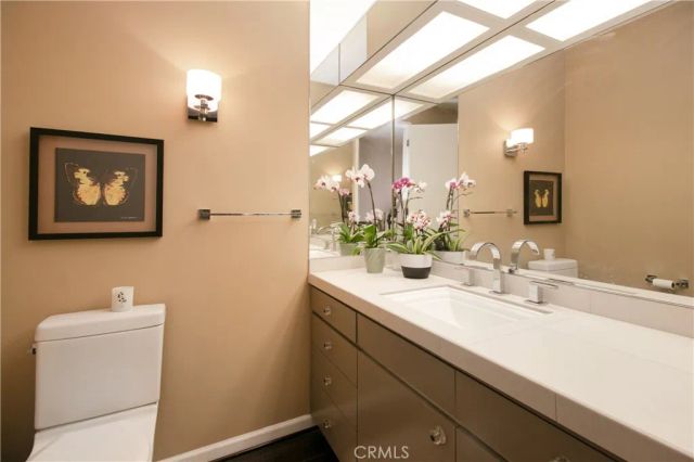 4949 Genesta Avenue 308, Encino, CA 91316