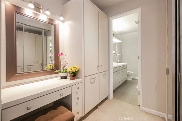 4949 Genesta Avenue 308, Encino, CA 91316