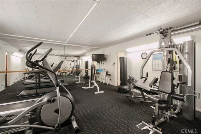 4949 Genesta Avenue 308, Encino, CA 91316