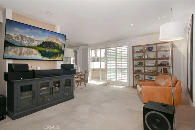 4949 Genesta Avenue 308, Encino, CA 91316